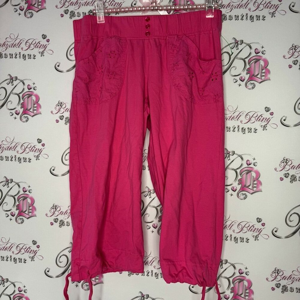 Victoria secret capri pants pink jogger style crochet pockets buttons cute y2k